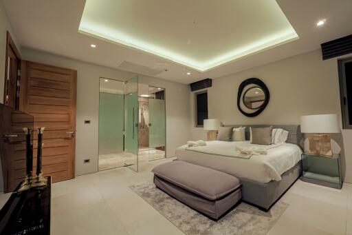 Modern bedroom with en-suite bathroom