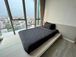 Bedroom with city view