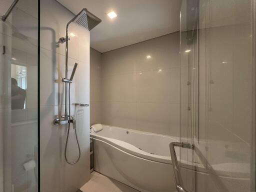 Modern bathroom with shower and bathtub