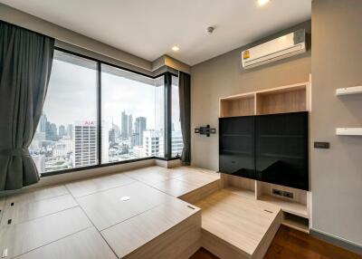 Modern bedroom with city view