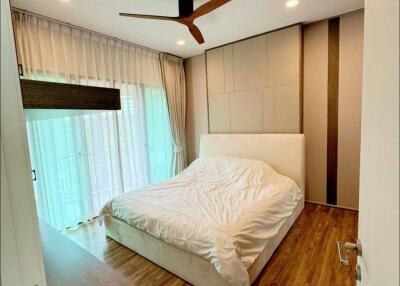 4 Bed 4 Bath 196 SQ.M Burasiri Krungthep Kreetha