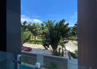 2-Bed Condo Pool View in Chic Karon Condominium