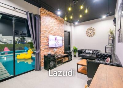 Taradol : 3 Bedroom 4 Bedroom Pool Villa In soi 6