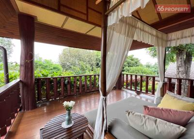 Spacious Pool Villa next to Ping River