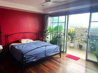 Townhouse in prime location in Patong, Phuket