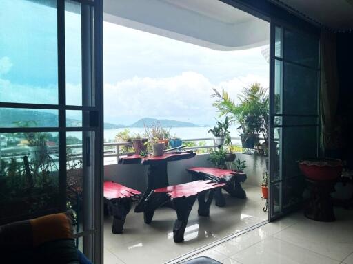 Townhouse in prime location in Patong, Phuket