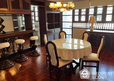 3-BR Townhouse near MRT Lumphini