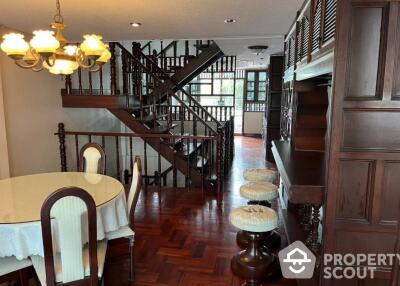 3-BR Townhouse near MRT Lumphini