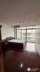 4-BR Condo at Homhual Mansion near BTS Phrom Phong