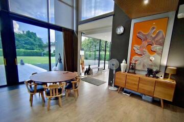 Modern 5 Bedroom in San Kamphaeng