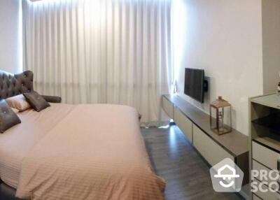 1-BR Condo at The Room Sukhumvit 69 near BTS Phra Khanong