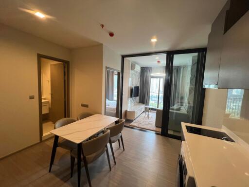 Condo for Rent at Life Asoke Hype