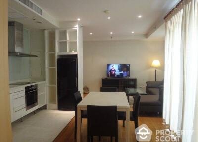 1-BR Condo at The Legend Saladaeng near MRT Si Lom