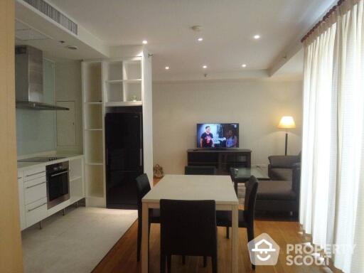 1-BR Condo at The Legend Saladaeng near MRT Si Lom