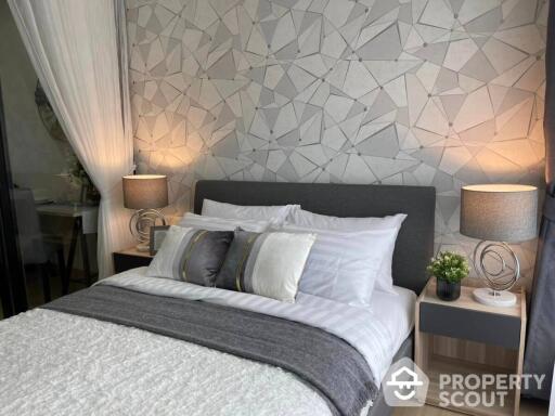 1-BR Condo at Supalai Loft Prajadhipok-Wongwian Yai near BTS Wongwian Yai