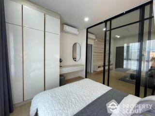 1-BR Condo at Supalai Loft Prajadhipok-Wongwian Yai near BTS Wongwian Yai