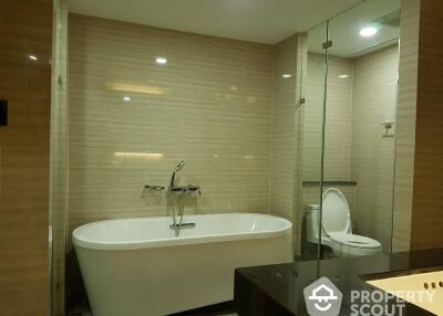 1-BR Condo at Klass Langsuan near BTS Chit Lom