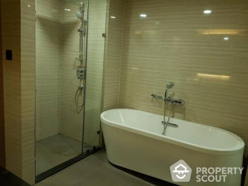 1-BR Condo at Klass Langsuan near BTS Chit Lom