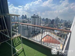 2-BR Condo at Rhythm Sukhumvit 42 near BTS Ekkamai