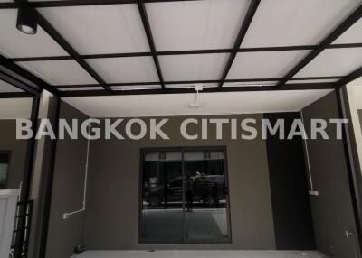 Townhouse at Pleno Town Pinklao-Kanchana for rent