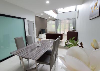 3 Bedroom House for rent at Lan Dao Village