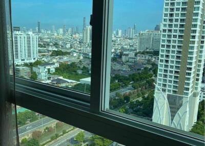 1-BR Condo at Supalai Lite Ratchada - Narathivas - Sathorn in Chong Nonsi