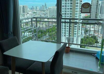 1-BR Condo at Supalai Lite Ratchada - Narathivas - Sathorn in Chong Nonsi