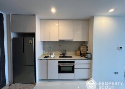 1-BR Condo at The Bangkok Sathorn near BTS Surasak