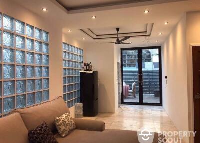 3-BR Townhouse near BTS Asok