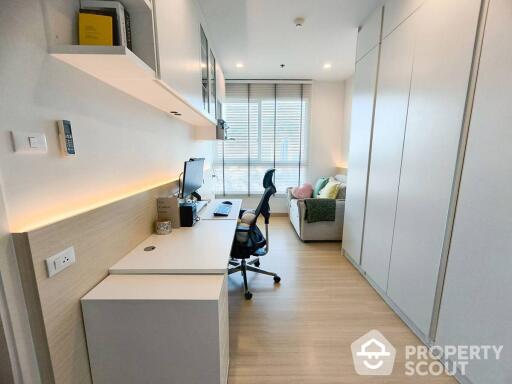 2-BR Condo at Supalai Lite Ratchada - Narathivas - Sathorn in Chong Nonsi