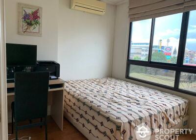 2-BR Condo at Lumpini Ville Phahol-Suthisarn near BTS Saphan Khwai