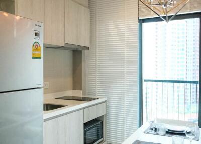 Condo for Rent at Life Sukhumvit 48