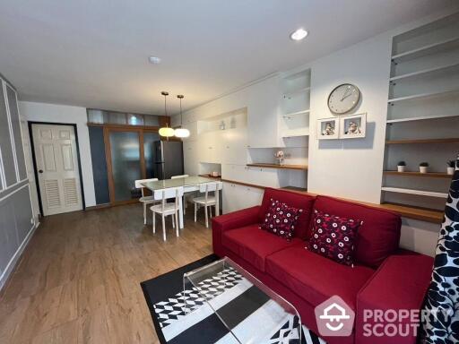 1-BR Condo at Green Point Silom near BTS Chong Nonsi