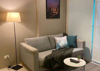 Condo for Rent at BEVERLY  33