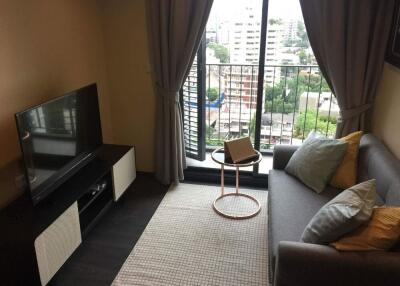 1 Bedroom Condo for Rent at The Edge Sukhumvit 23