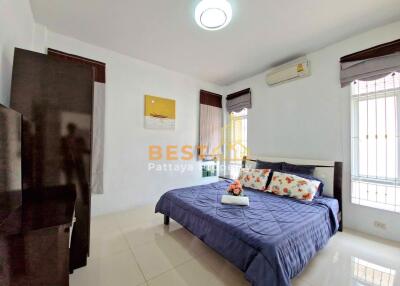 2 Bedrooms Villa / Single House in Chokchai Village 10 East Pattaya H012077