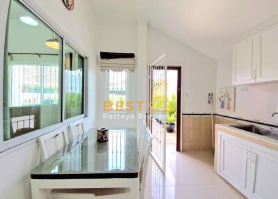 2 Bedrooms Villa / Single House in Chokchai Village 10 East Pattaya H012077