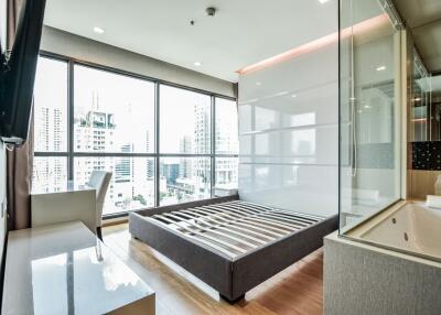 Condo for Rent at The Address Sathorn