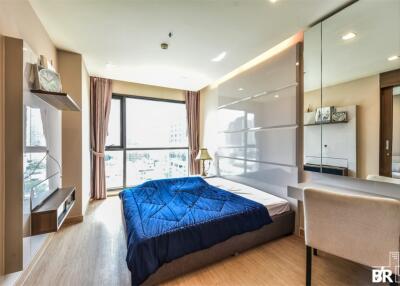 Condo for Rent at The Address Sathorn