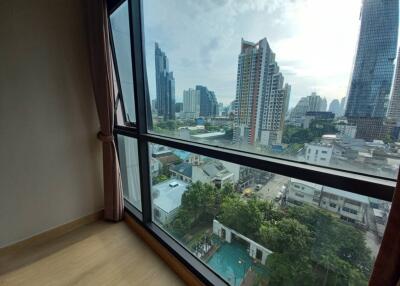 Condo for Rent at The Address Sathorn