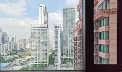 Condo for Sale, Sale w/Tenant at Aguston Sukhumvit 22