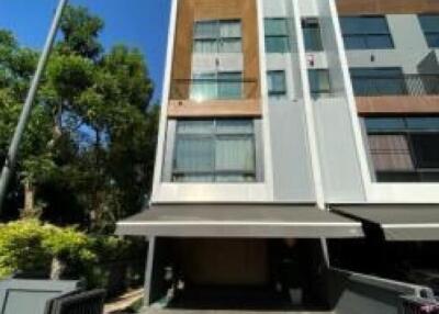 Townhouse for Sale at Arden Rama 3