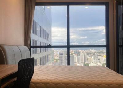 Condo for Rent at Ashton Chula-Silom