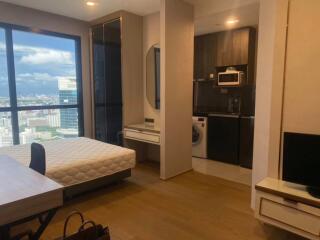 Condo for Rent at Ashton Chula-Silom