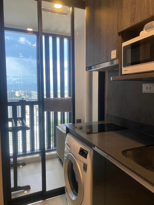 Condo for Rent at Ashton Chula-Silom