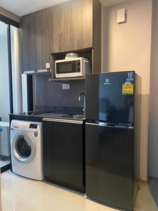 Condo for Rent at Ashton Chula-Silom