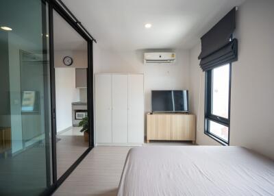 Condo for Rent at Aspire Asoke-Ratchada