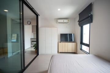 Condo for Rent at Aspire Asoke-Ratchada