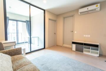 Condo for Sale at Aspire Asoke-Ratchada