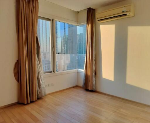 Siri at Sukhumvit 3 bedroom condo for sale